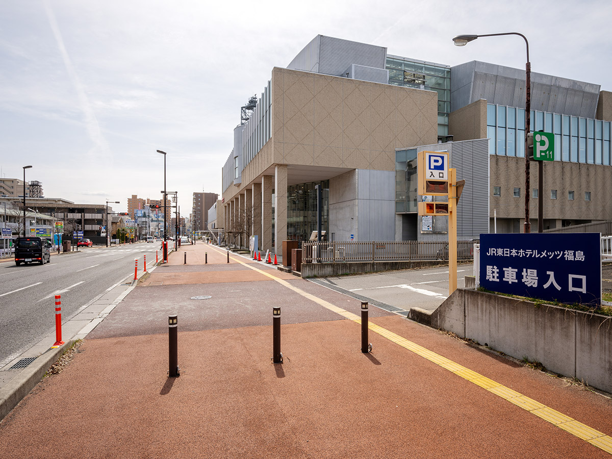 Hotel Parking (150 spaces)
