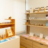 【売店「METS SELECT MART」24時間営業】