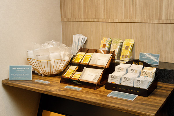 Amenity station