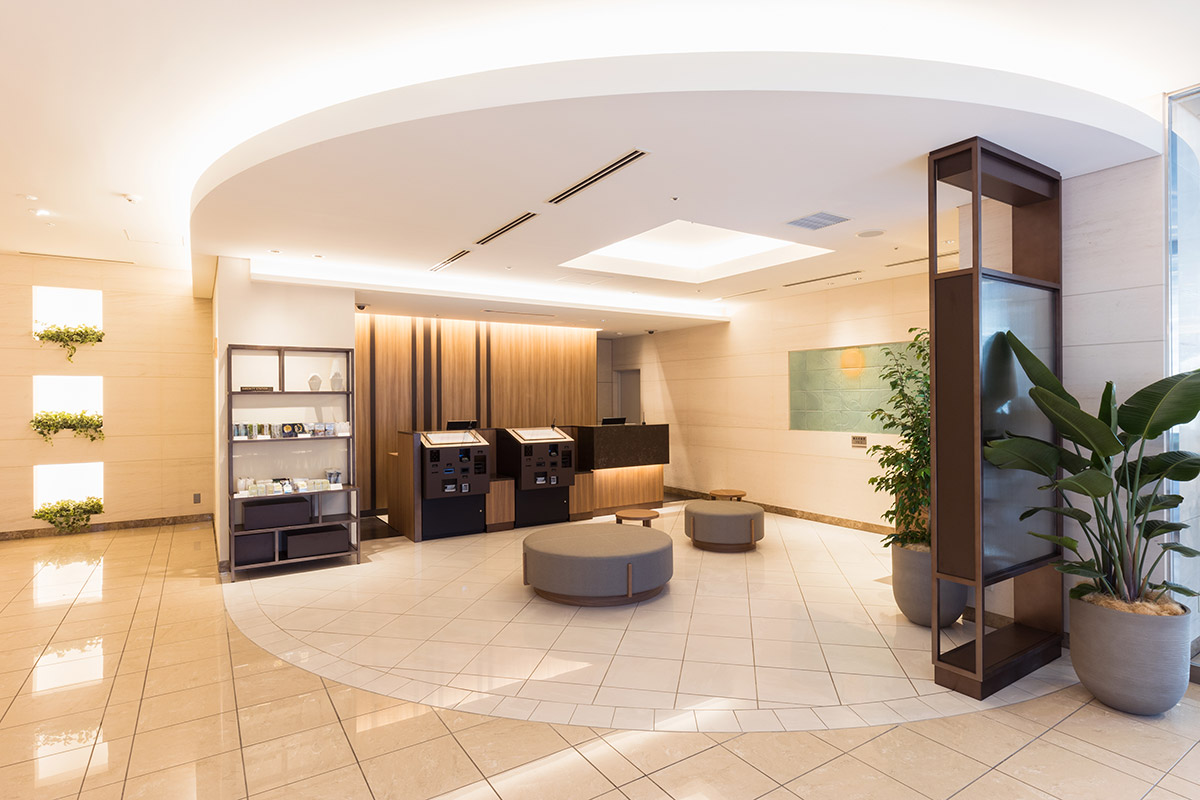 FACILITY & SERVICE