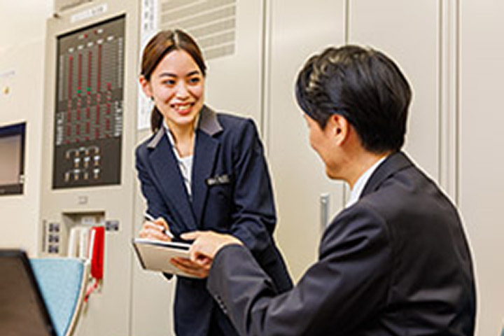 ホテルへ出勤